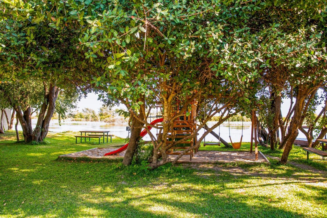 Zambezi Mubala Camp Hotel Katima Mulilo Buitenkant foto