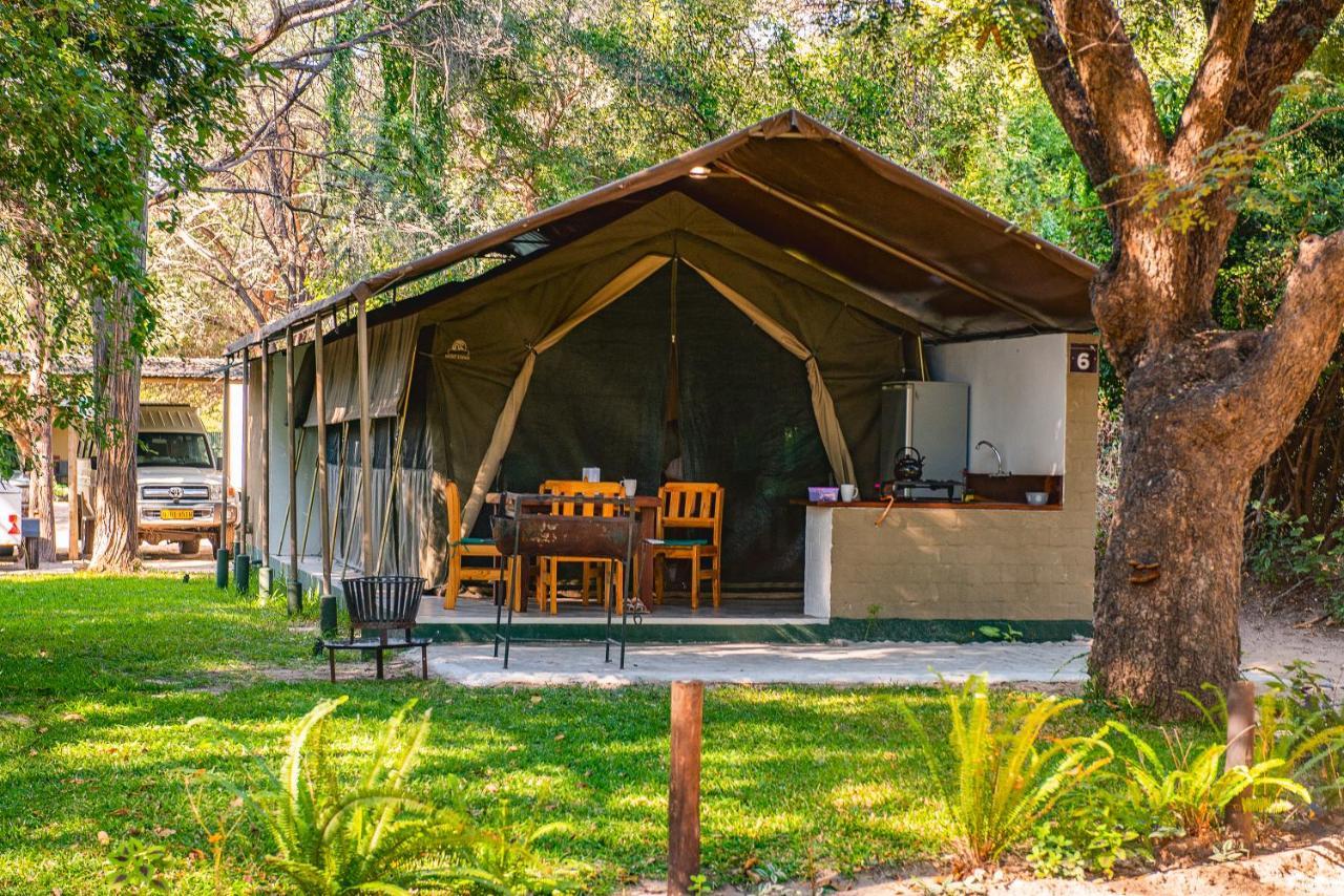 Zambezi Mubala Camp Hotel Katima Mulilo Buitenkant foto